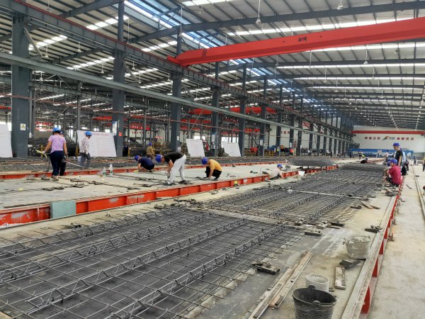 澳力鑫新材料項目建設現場。