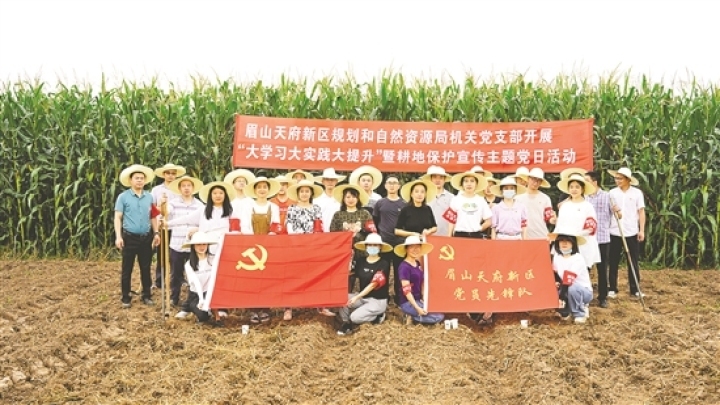 開展大學(xué)習(xí)大實(shí)踐大提升活動(dòng)。（資料圖片）
