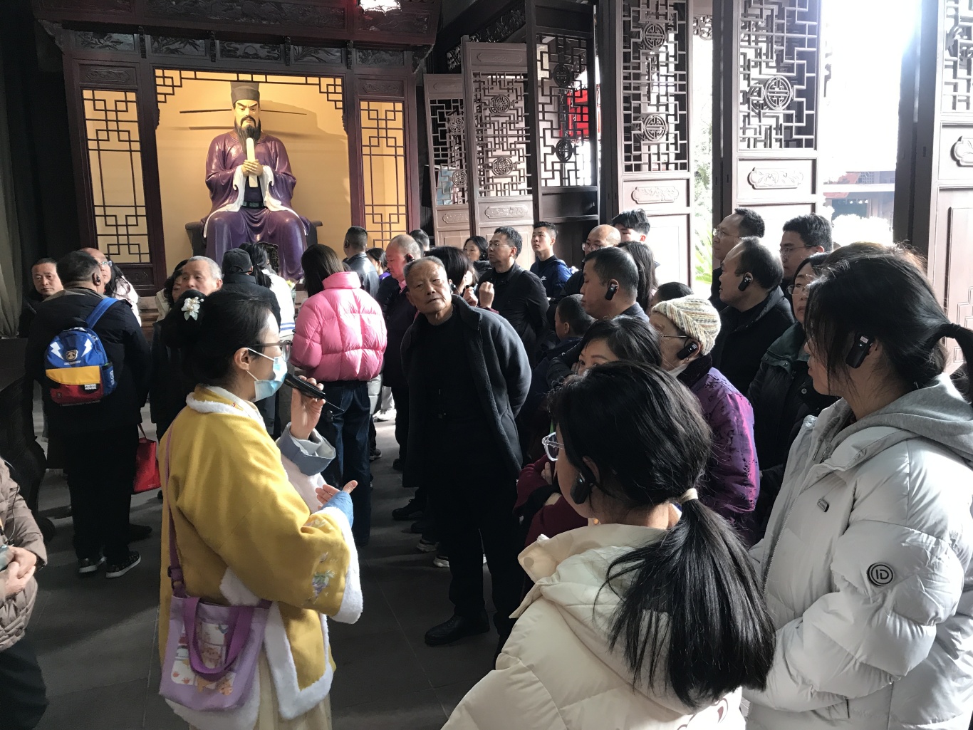 三蘇祠人氣旺，感受三蘇文化.jpg